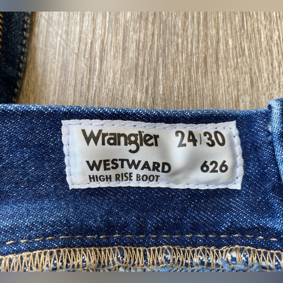 LIKE NEW 24x30 Wrangler Westward 626 Bootcut Jeans in Twin Bridges - Picture 10 of 10
